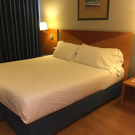 Hotell Oca De Avilés