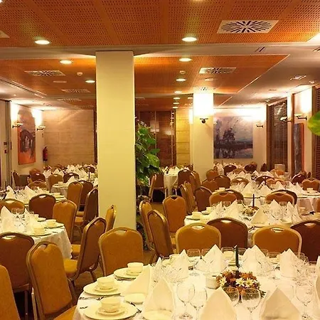 Oca De Hotel 4*